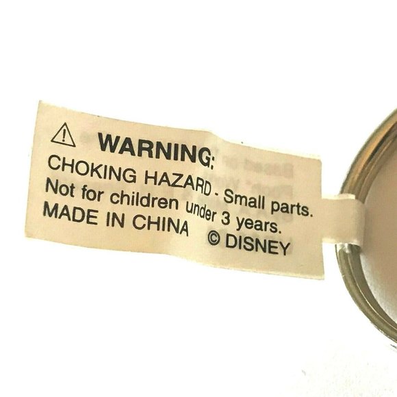 Vintage Disney Winnie the Pooh Bear Keychain Keyring Vintage Disneyana - Picture 6 of 7